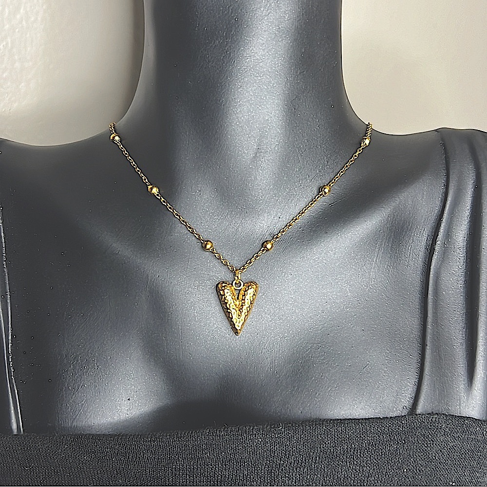 18k Gold Heart Pendant Ball Chain Necklace - Picture 2 of 4